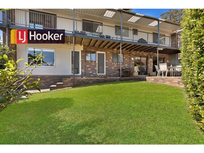 9 Rickard St, Bateau Bay NSW 2261