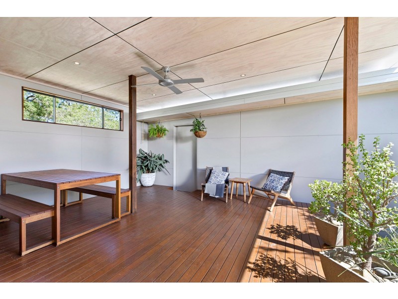 48 Sabrina Avenue, Bateau Bay NSW 2261