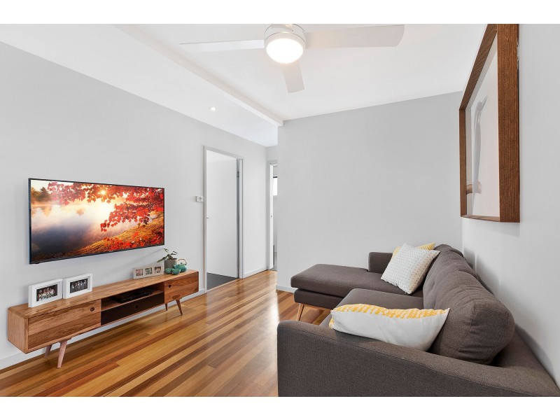 48 Sabrina Avenue, Bateau Bay NSW 2261