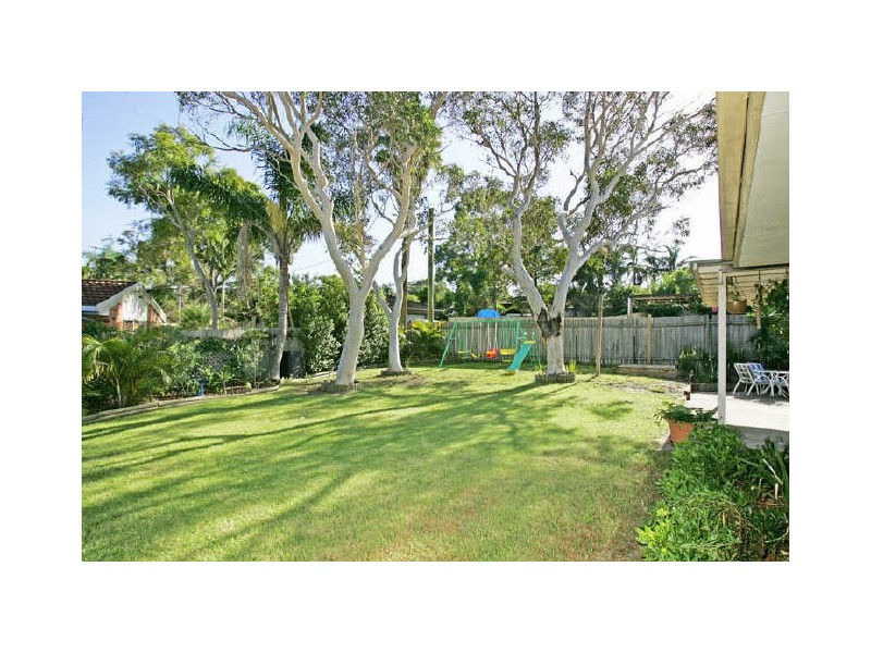 19 Cynthia Street, Bateau Bay NSW 2261