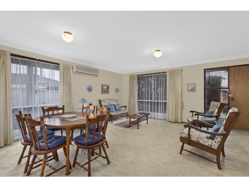 4 Kaystone Close, Bateau Bay NSW 2261