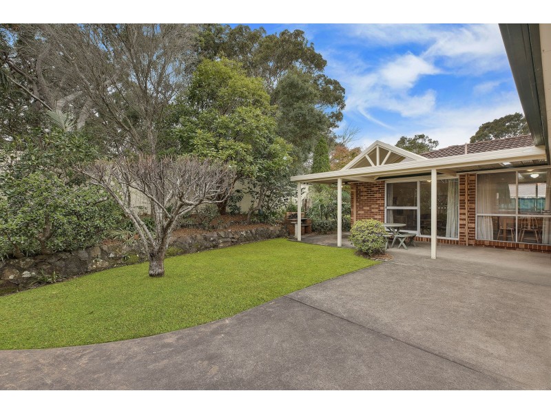 4 Kaystone Close, Bateau Bay NSW 2261