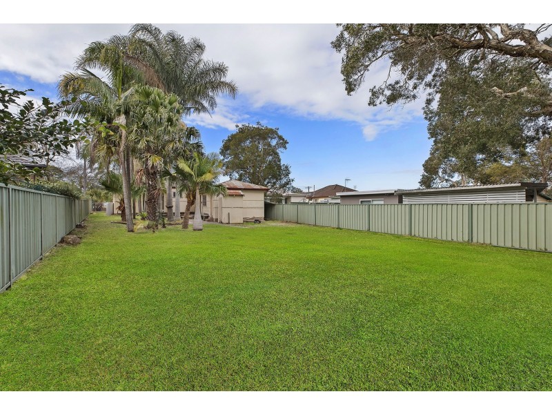 19 Nirvana St, Long Jetty NSW 2261