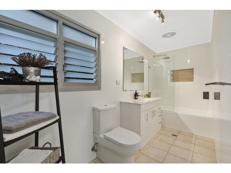 20 Berne Street, Bateau Bay NSW 2261