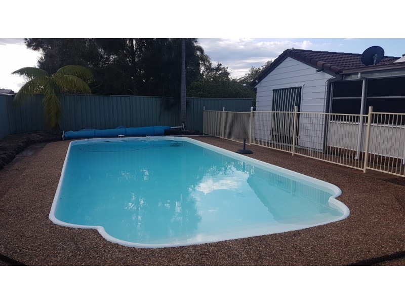 17 Papala Avenue, Bateau Bay NSW 2261