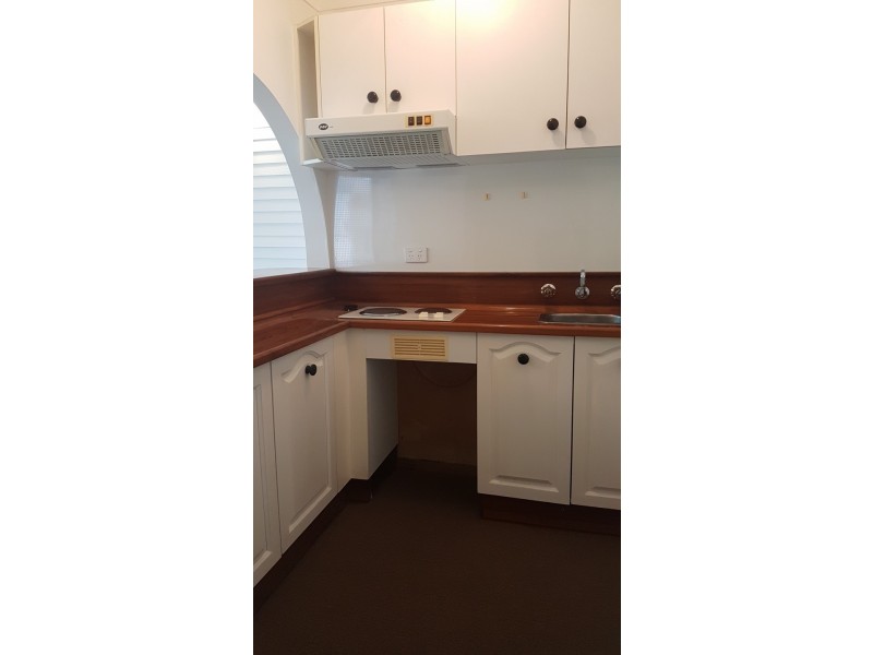 17 Papala Avenue, Bateau Bay NSW 2261