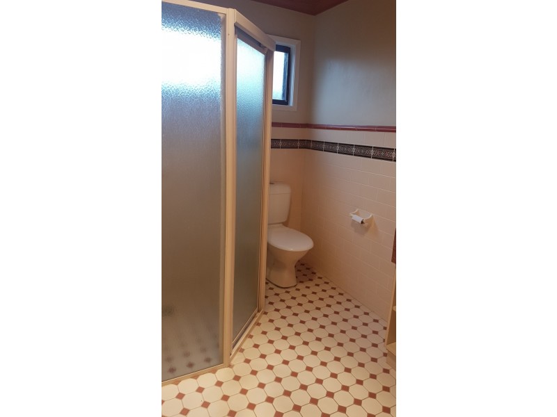 17 Papala Avenue, Bateau Bay NSW 2261