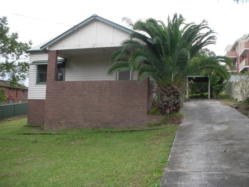 8 Hargrave Street, Wyong NSW 2259