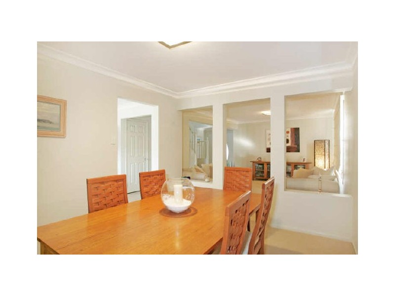 2 Bataan Cct, Bateau Bay NSW 2261