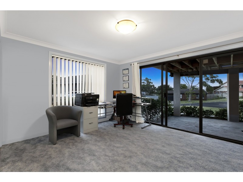 13 Parklands Close, Bateau Bay NSW 2261