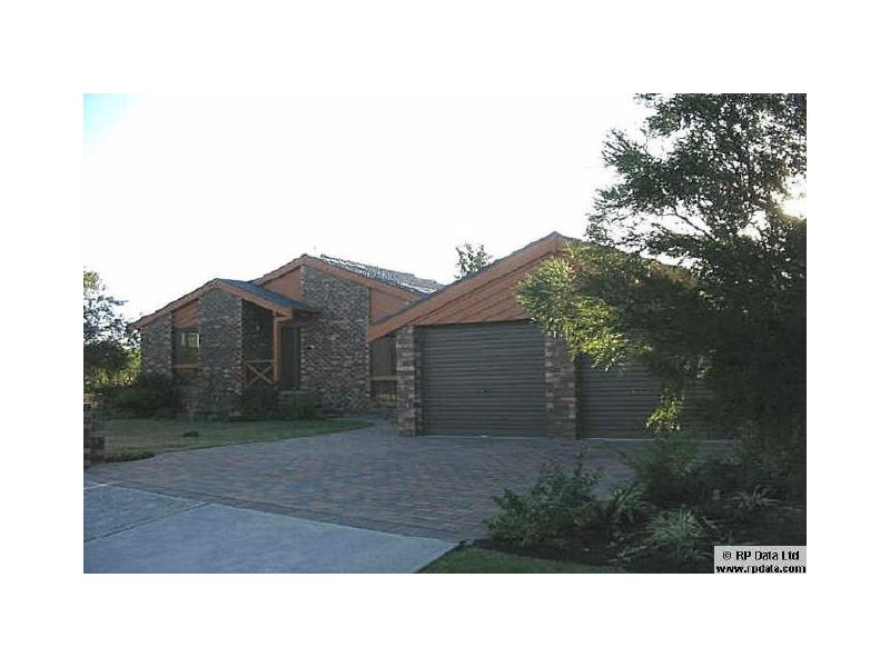 5 Sovereign Cl, Chittaway Bay NSW 2261