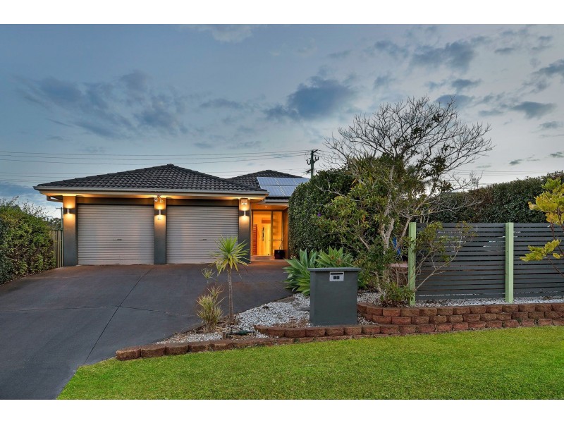 30 MacIntyre Street, Bateau Bay NSW 2261