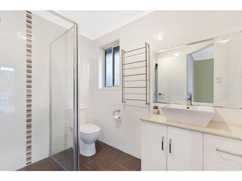 30 MacIntyre Street, Bateau Bay NSW 2261