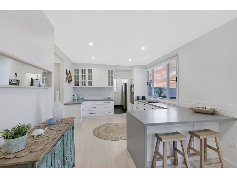 58 Waterview Street, Shelly Beach NSW 2261