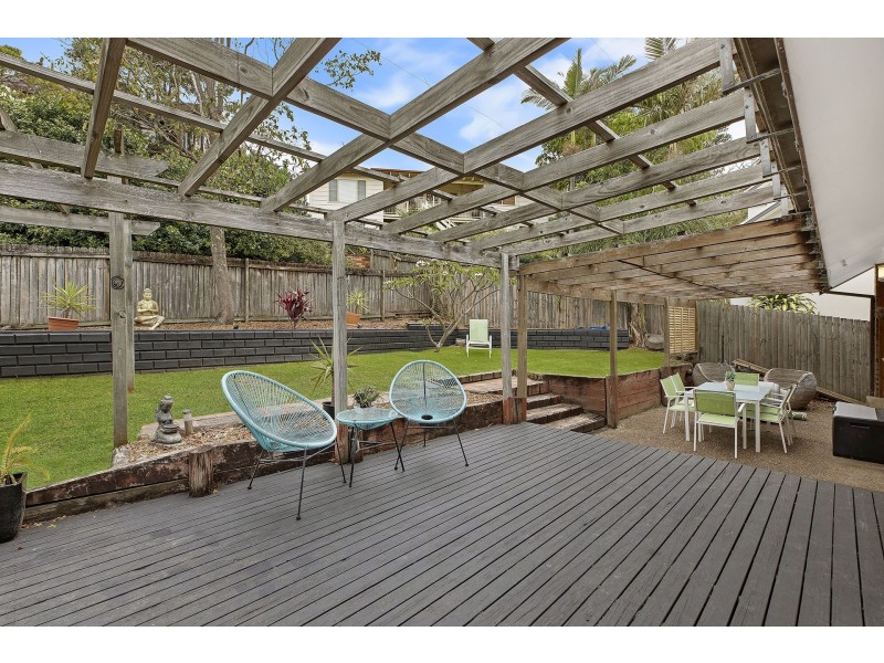 8 Yumbool Close, Forresters Beach NSW 2260