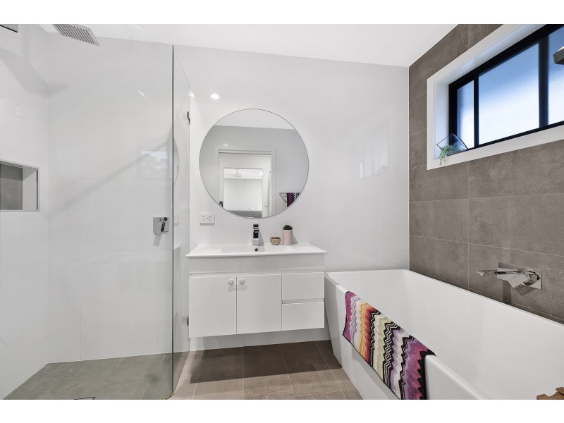 43 Koorinda Avenue, Long Jetty NSW 2261