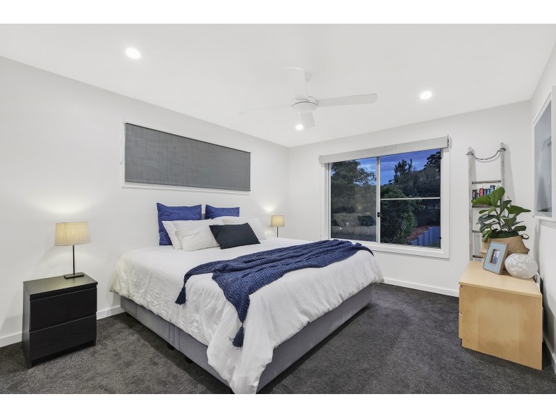 9 Poplars Avenue, Bateau Bay NSW 2261