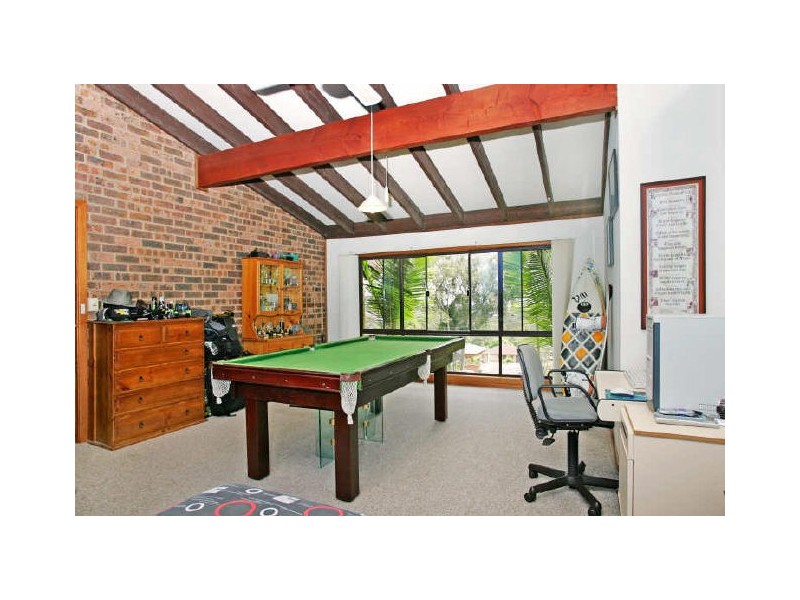 4 Seaspray Close, Bateau Bay NSW 2261