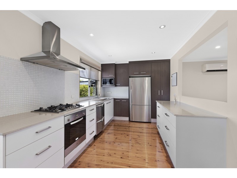 27 Sierra Avenue, Bateau Bay NSW 2261