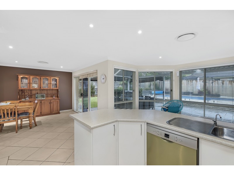 3 Bataan Cct, Bateau Bay NSW 2261