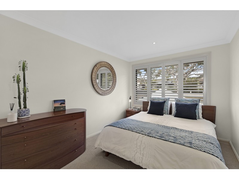 1/24 Poplars Avenue, Bateau Bay NSW 2261