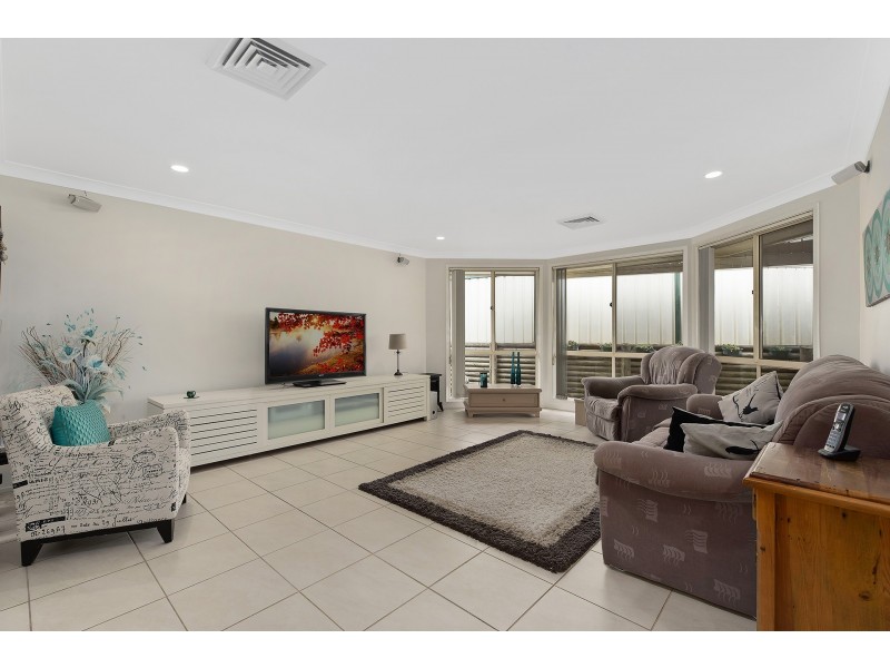 39 Morley Ave, Bateau Bay NSW 2261