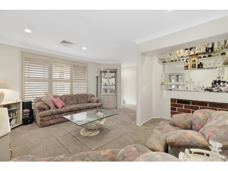 39 Morley Ave, Bateau Bay NSW 2261