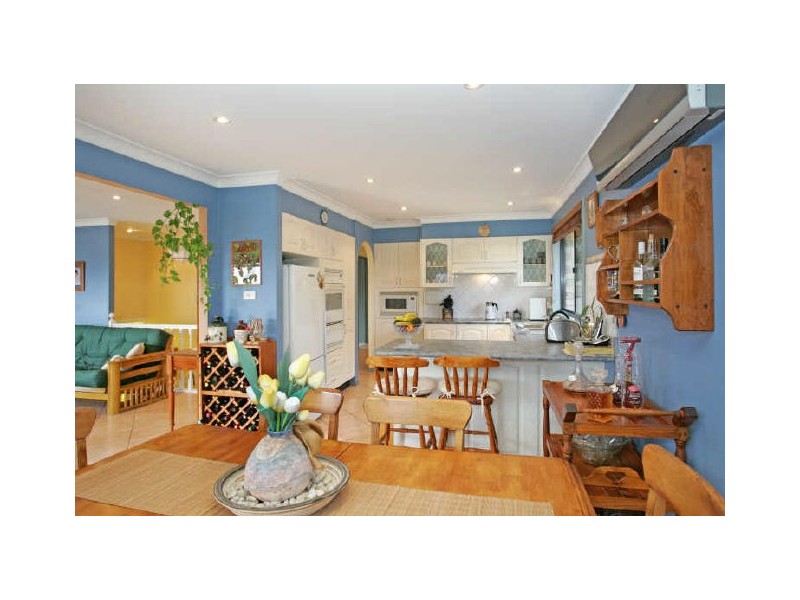 Bateau Bay NSW 2261