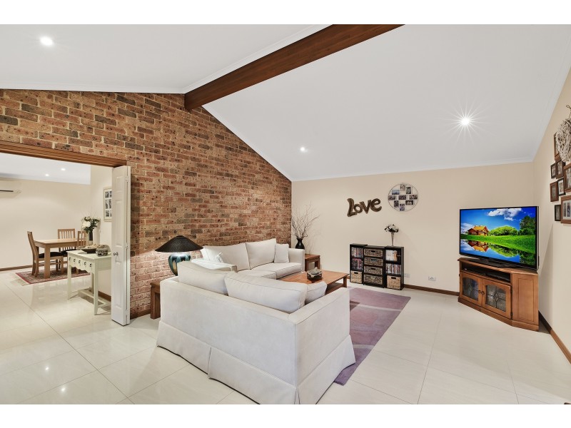 18 Viscount Close, Shelly Beach NSW 2261