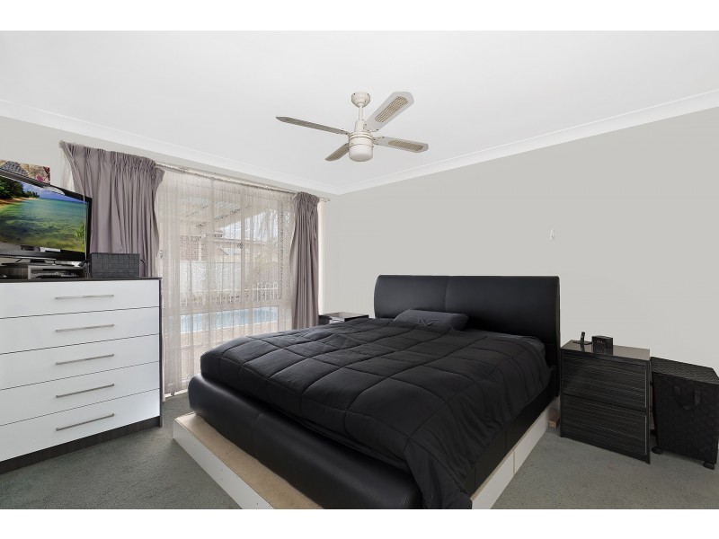 1 Sirius Avenue, Bateau Bay NSW 2261