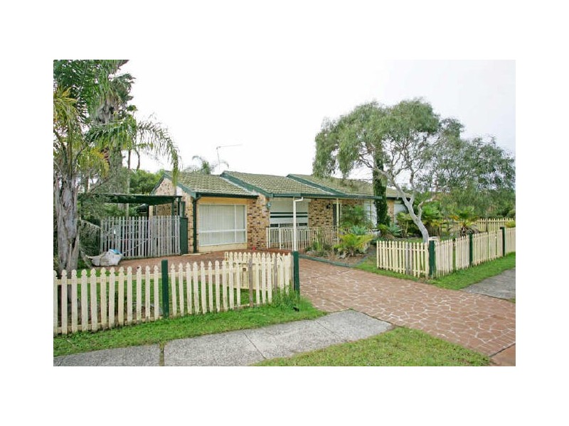 25 Rotherham St, Bateau Bay NSW 2261