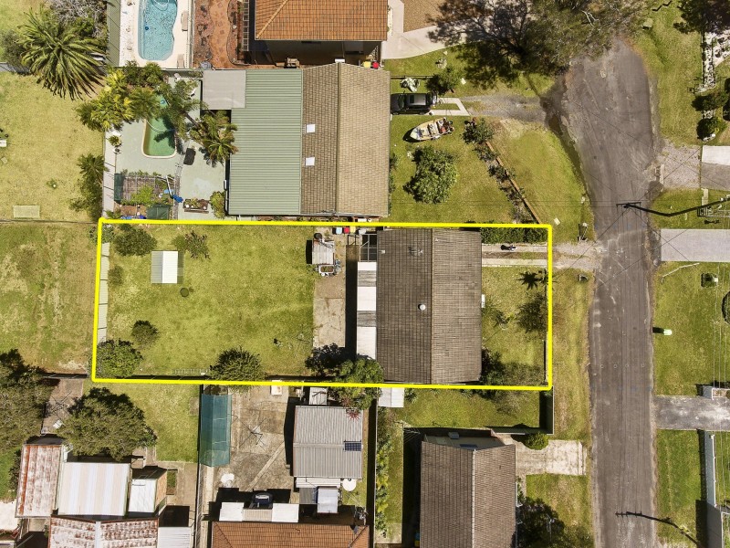 2 Glenbrook Street, Long Jetty NSW 2261