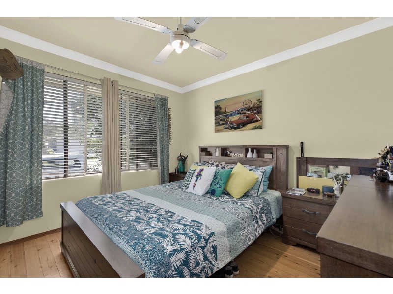 2 Glenbrook Street, Long Jetty NSW 2261