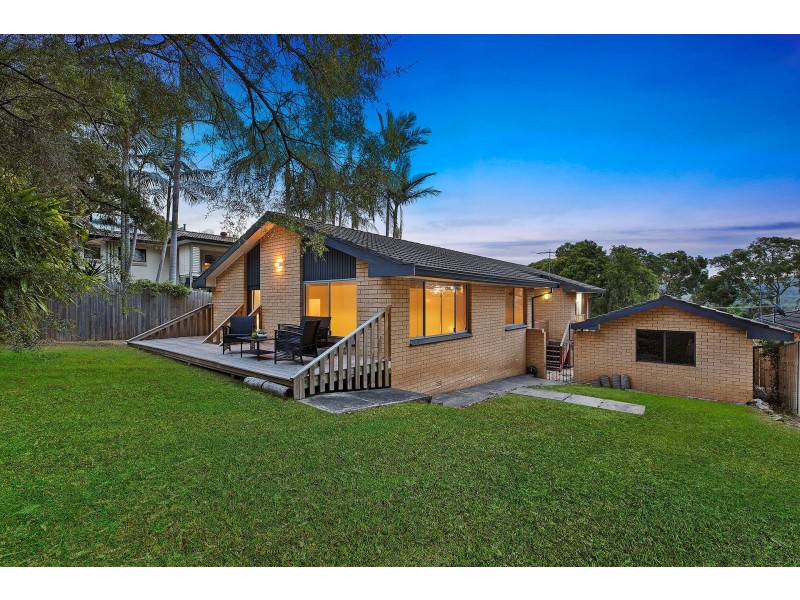 24 Berne Street, Bateau Bay NSW 2261