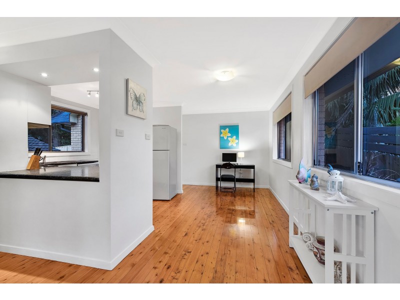 24 Berne Street, Bateau Bay NSW 2261