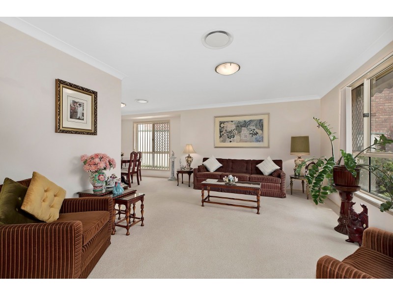 24 MacIntyre Street, Bateau Bay NSW 2261