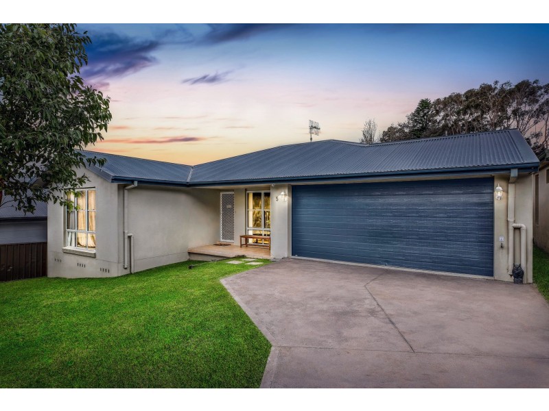 5 Whalans Road, Bateau Bay NSW 2261