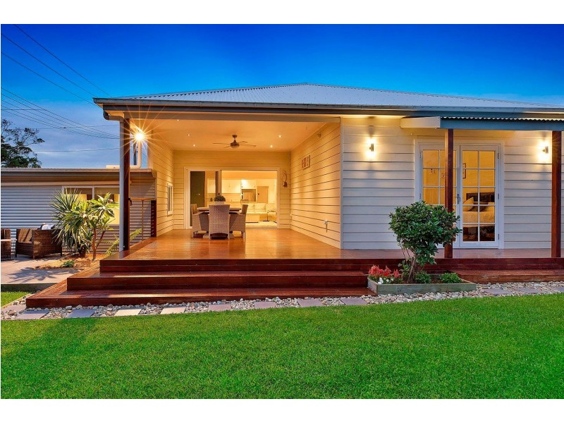 1 Barry Street, Bateau Bay NSW 2261