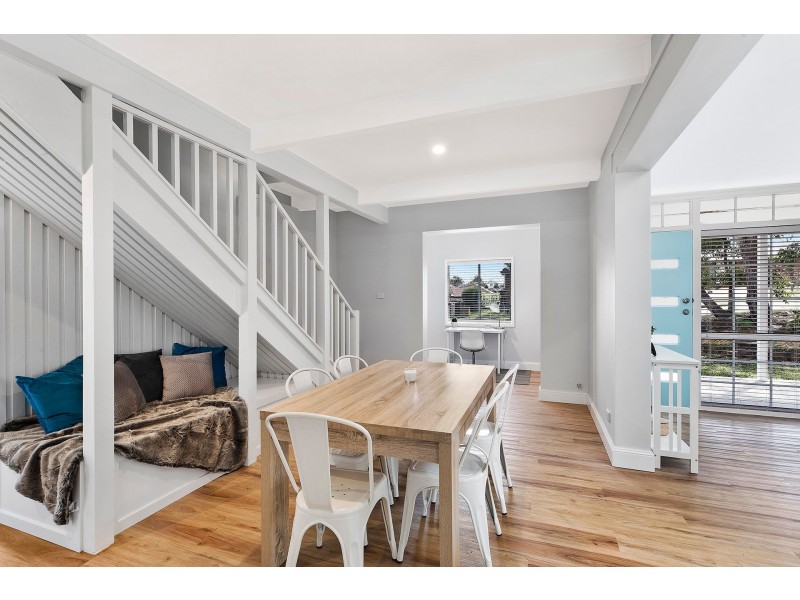16 Talara Avenue, Bateau Bay NSW 2261