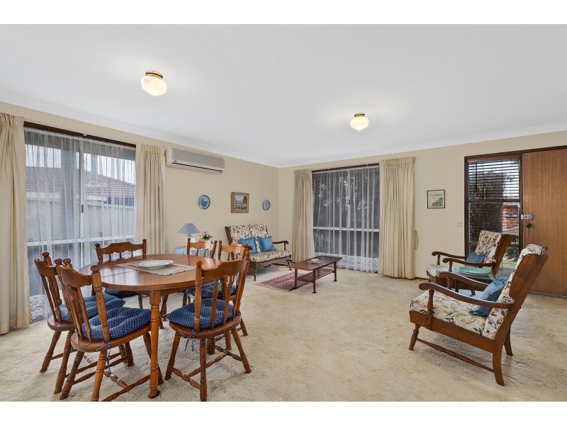 4 Kaystone Close, Bateau Bay NSW 2261