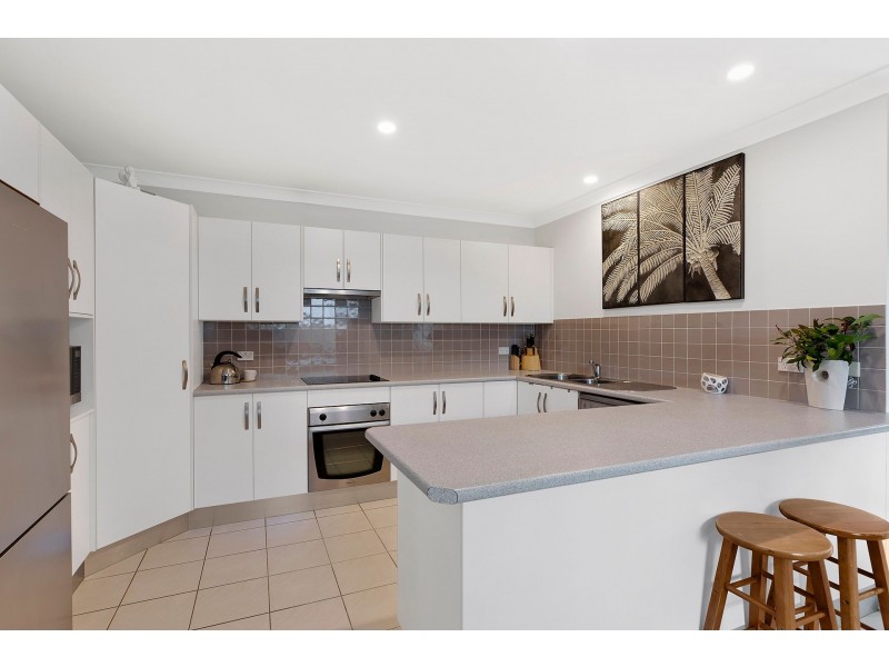 44a Sabrina Avenue, Bateau Bay NSW 2261