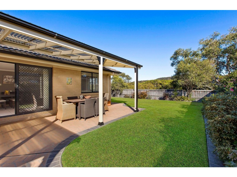 55 Sir Joseph Banks Drive, Bateau Bay NSW 2261