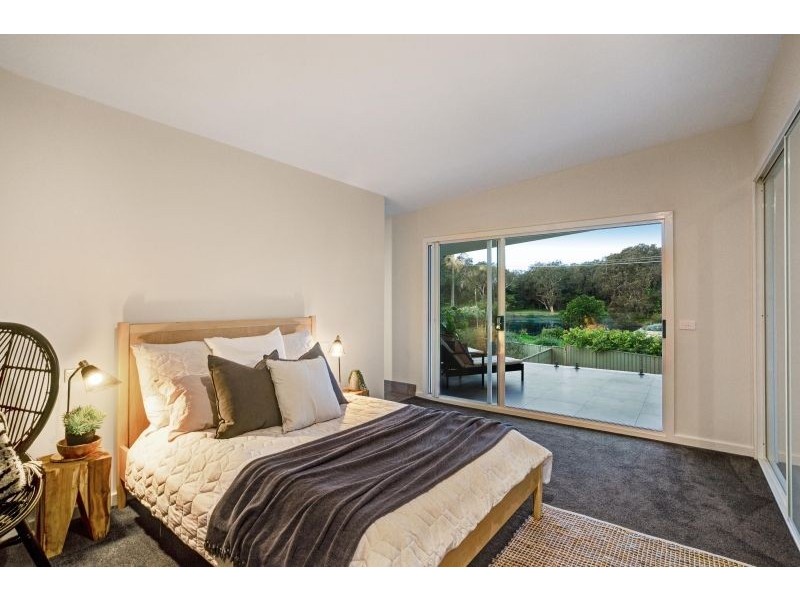 8 Grandview Street, Shelly Beach NSW 2261