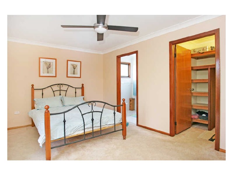 20 Northview Drive, Bateau Bay NSW 2261