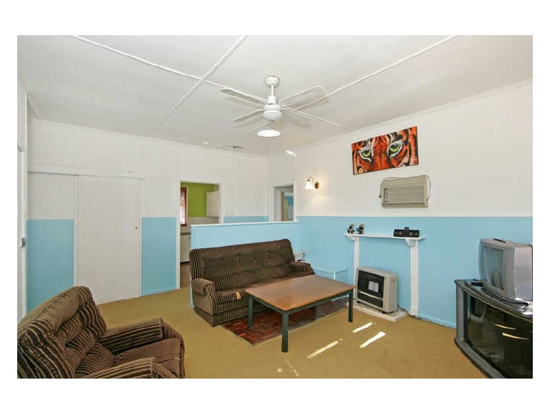 33 Farrar Road, Killarney Vale NSW 2261