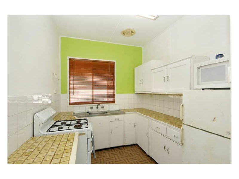 33 Farrar Road, Killarney Vale NSW 2261