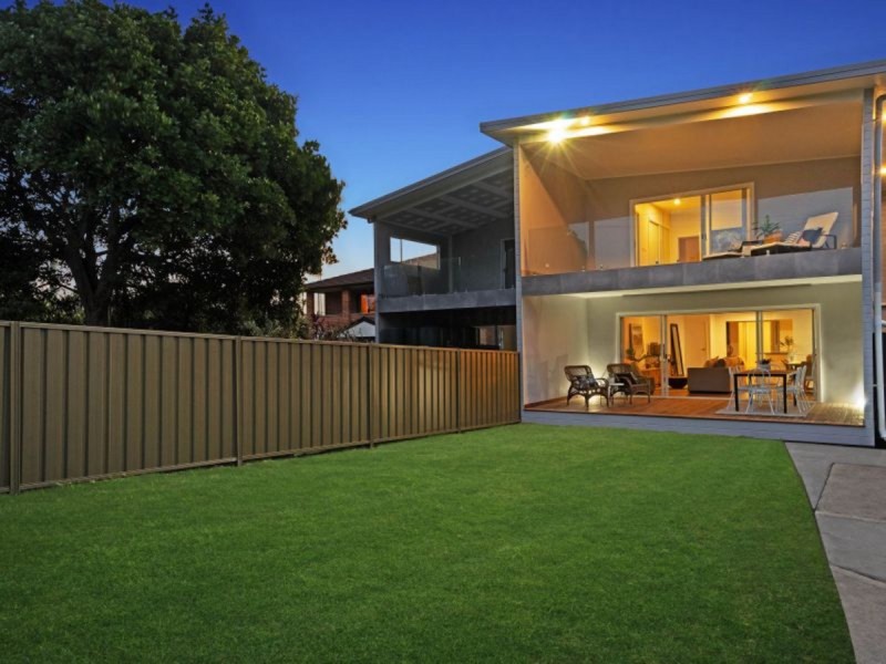8 Grandview Street, Shelly Beach NSW 2261