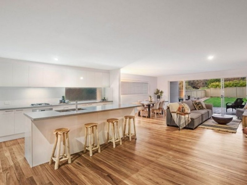 8 Grandview Street, Shelly Beach NSW 2261