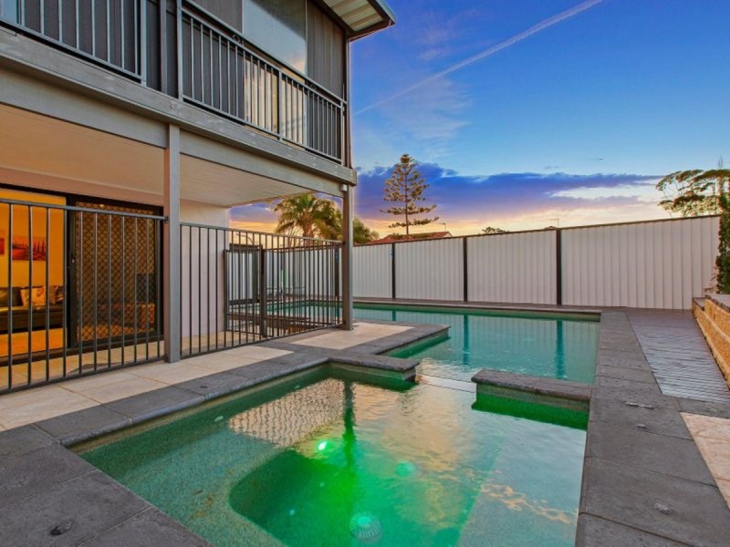 27 Marlowe Road, Bateau Bay NSW 2261