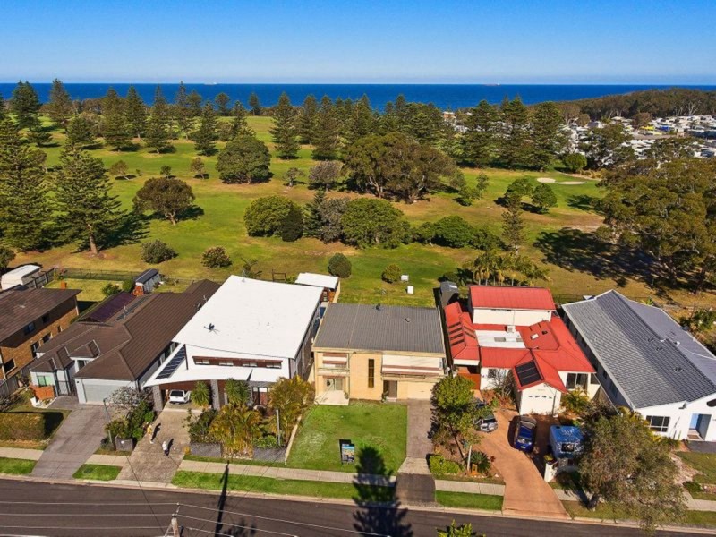 124 Grandview Street, Shelly Beach NSW 2261